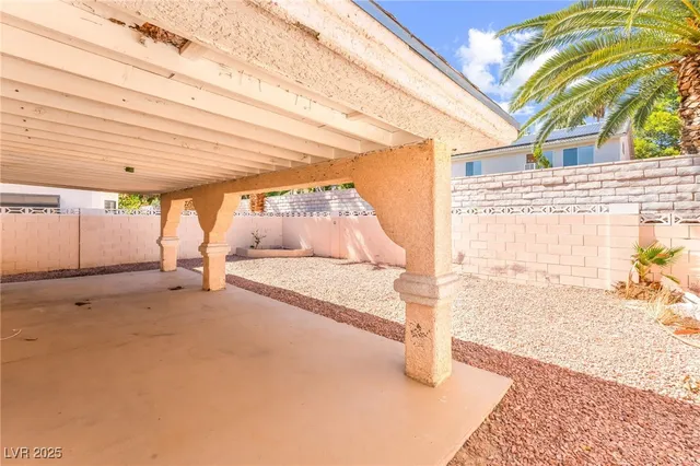 $369,900 | 2528 Cherrywood Street, Las Vegas, NV 89108