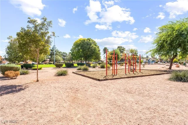 $369,900 | 2528 Cherrywood Street, Las Vegas, NV 89108