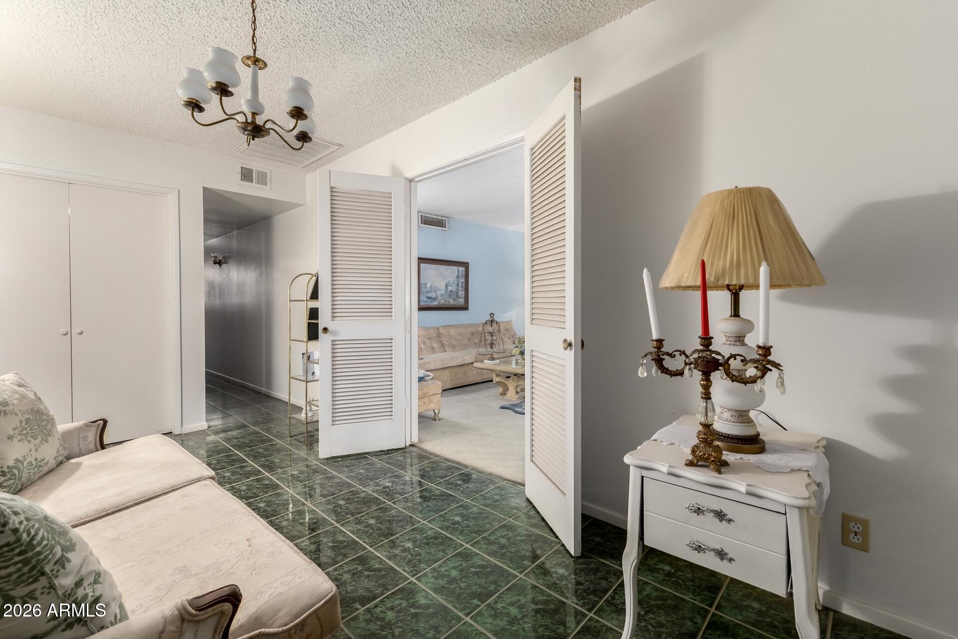 3838 West Alta Vista Road Phoenix, AZ 85041 - Photo 7 of 43 06 - Alta Vista