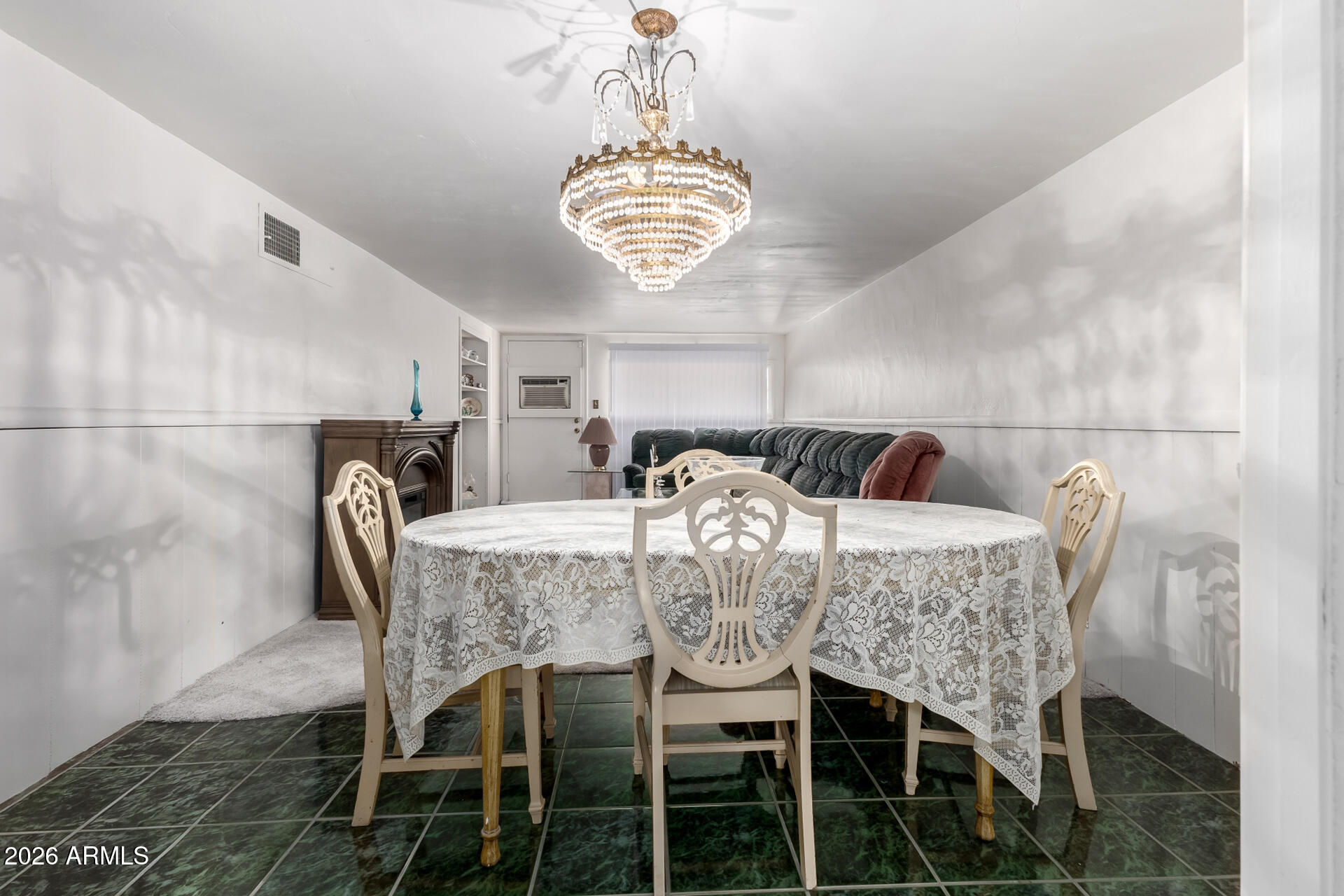 3838 West Alta Vista Road Phoenix, AZ 85041 - Photo 8 of 43 10 - Alta Vista