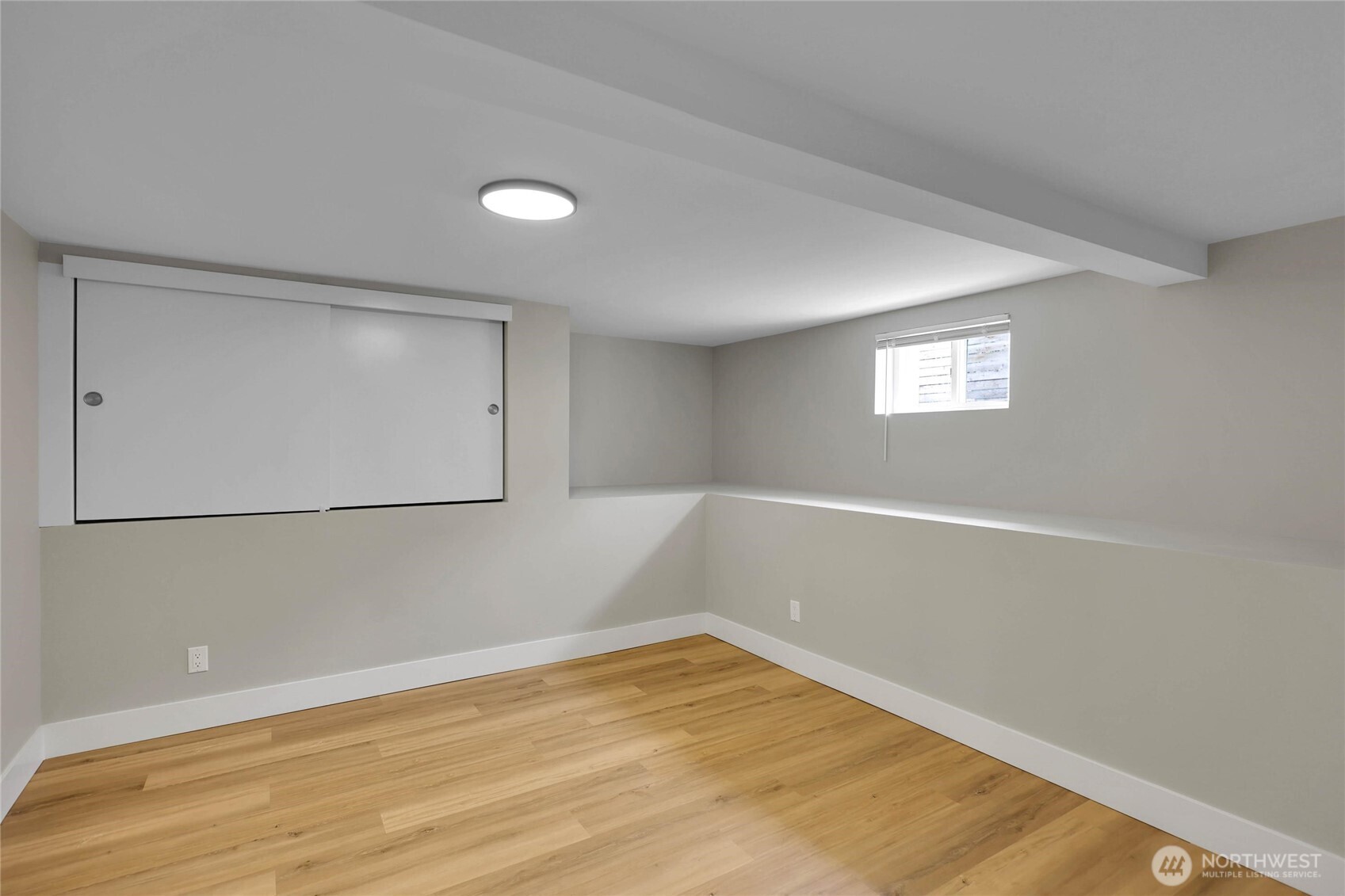 7901 16th Avenue Southwest Seattle, WA 98106 - Photo 25 of 36
