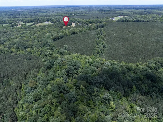 a view of a outdoor space