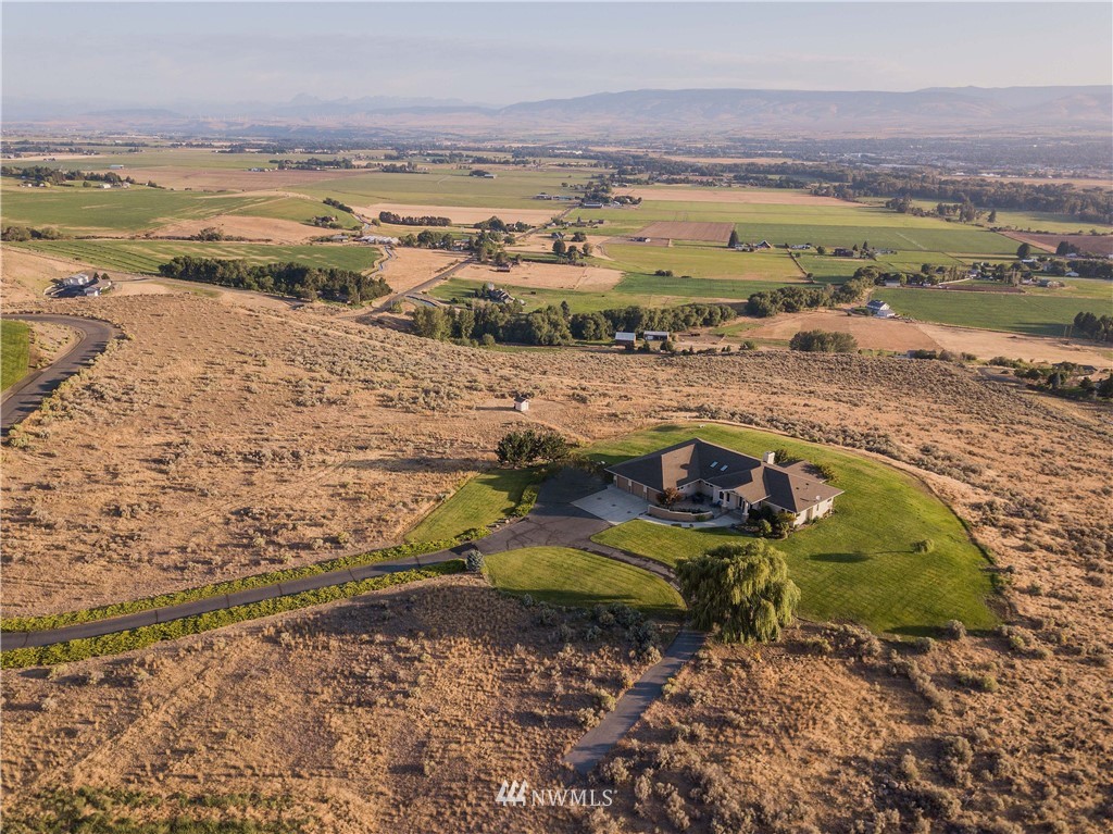 761 Shushuskin Ridge Road Ellensburg, WA 98926 - Photo 3 of 38 Gallery Image 3