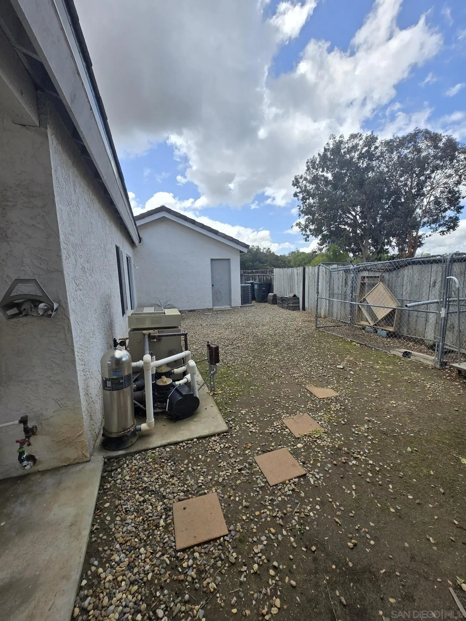 25450 Bellemore Drive Ramona, CA 92065 - Photo 4 of 4 a view of a backyard