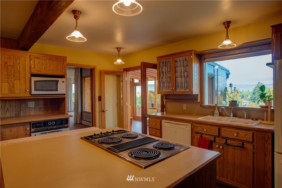 1 Viewpoint Road Ellensburg, WA 98926 - Photo 3 of 22 Gallery Image 3