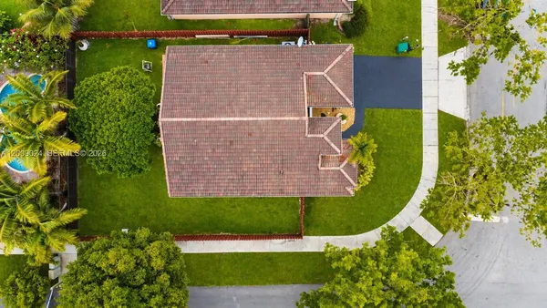 $699,000 | 9437 Southwest 183rd Terrace, Palmetto Bay, FL 33157