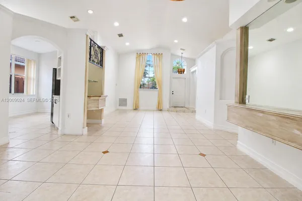 $699,000 | 9437 Southwest 183rd Terrace, Palmetto Bay, FL 33157