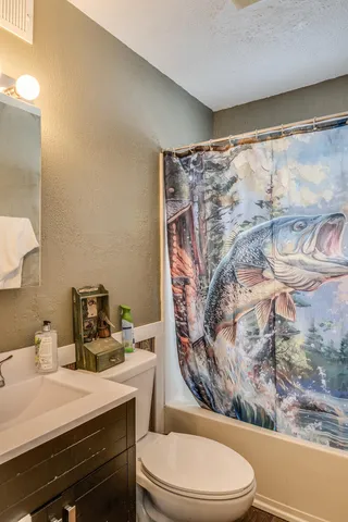 $129,900 | 60 West Spaulding Avenue, Battle Creek, MI 49037