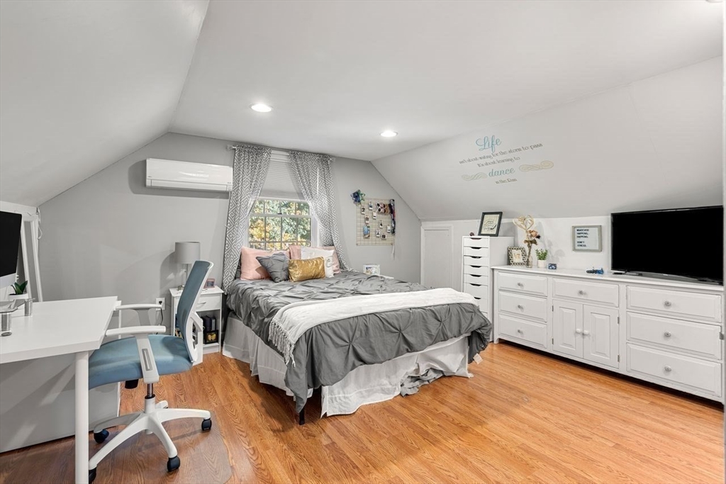 29 Charlotte Road Ipswich, MA 01938 - Photo 20 of 42