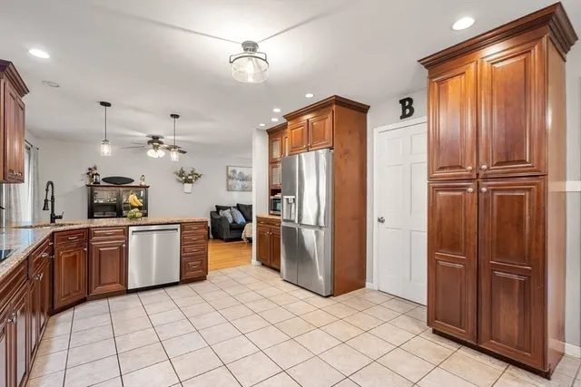 $874,900 | 29 Charlotte Road, Ipswich, MA 01938