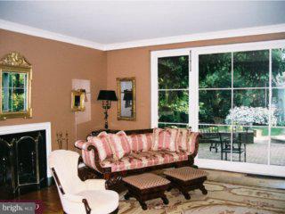 307 Fishers Road Bryn Mawr, PA 19010 - Photo 2 of 6 Gallery Image 2