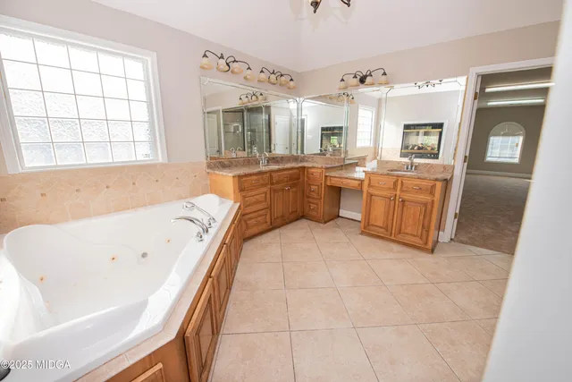 $555,000 | 106 Bretwood Court, Centerville, GA 31028