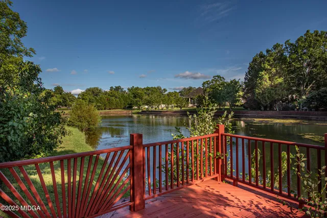 $555,000 | 106 Bretwood Court, Centerville, GA 31028