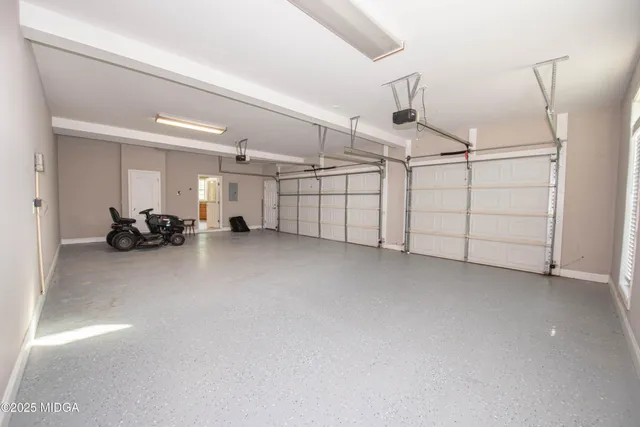 $555,000 | 106 Bretwood Court, Centerville, GA 31028