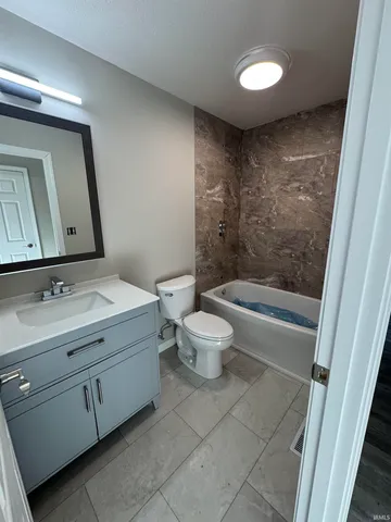 $279,000 | 113 West Pike Street, Attica, IN 47918