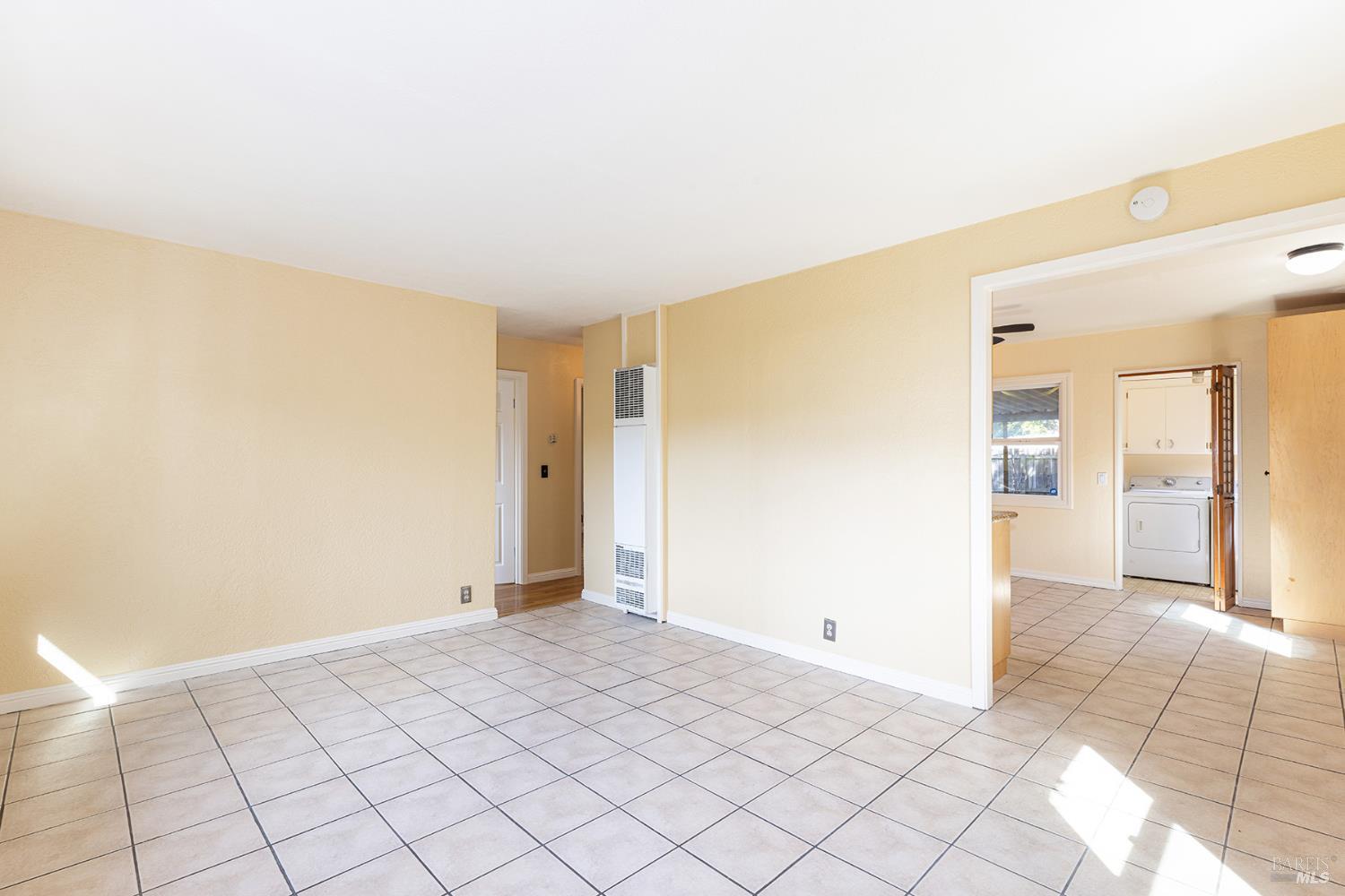 18090 Las Lomas Road Sonoma, CA 95476 - Photo 2 of 37 a view of an empty room