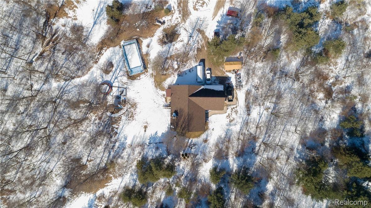 11201 Rolston Road Byron, MI 48418 - Photo 3 of 41 20190309 11201 Rolston Rd_003.jpg