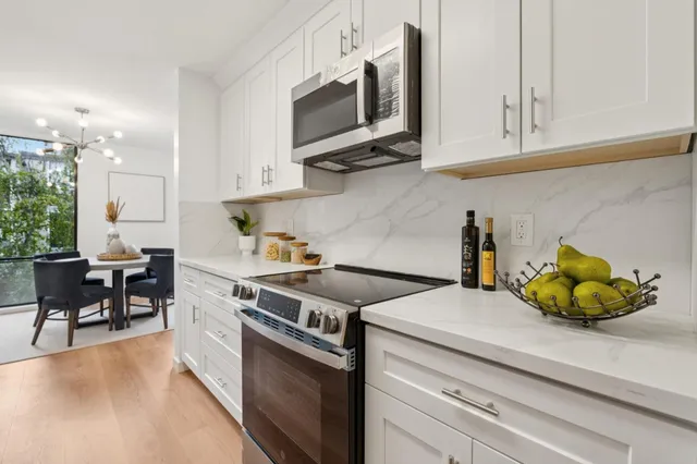 $828,000 | 1081 Beach Park Boulevard, Unit 206, Foster City, CA 94404