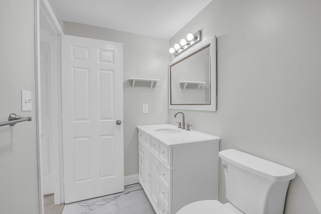 255 North Road, Unit 168 Chelmsford, MA 01824 - Photo 21 of 32 Gallery Image 21
