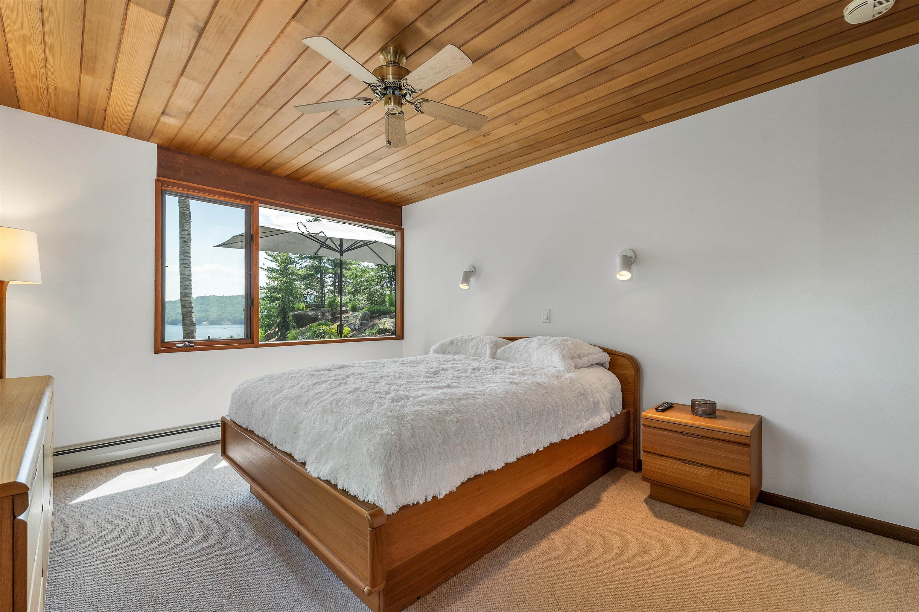 86 Pleasant Street Meredith, NH 03253 - Photo 30 of 58