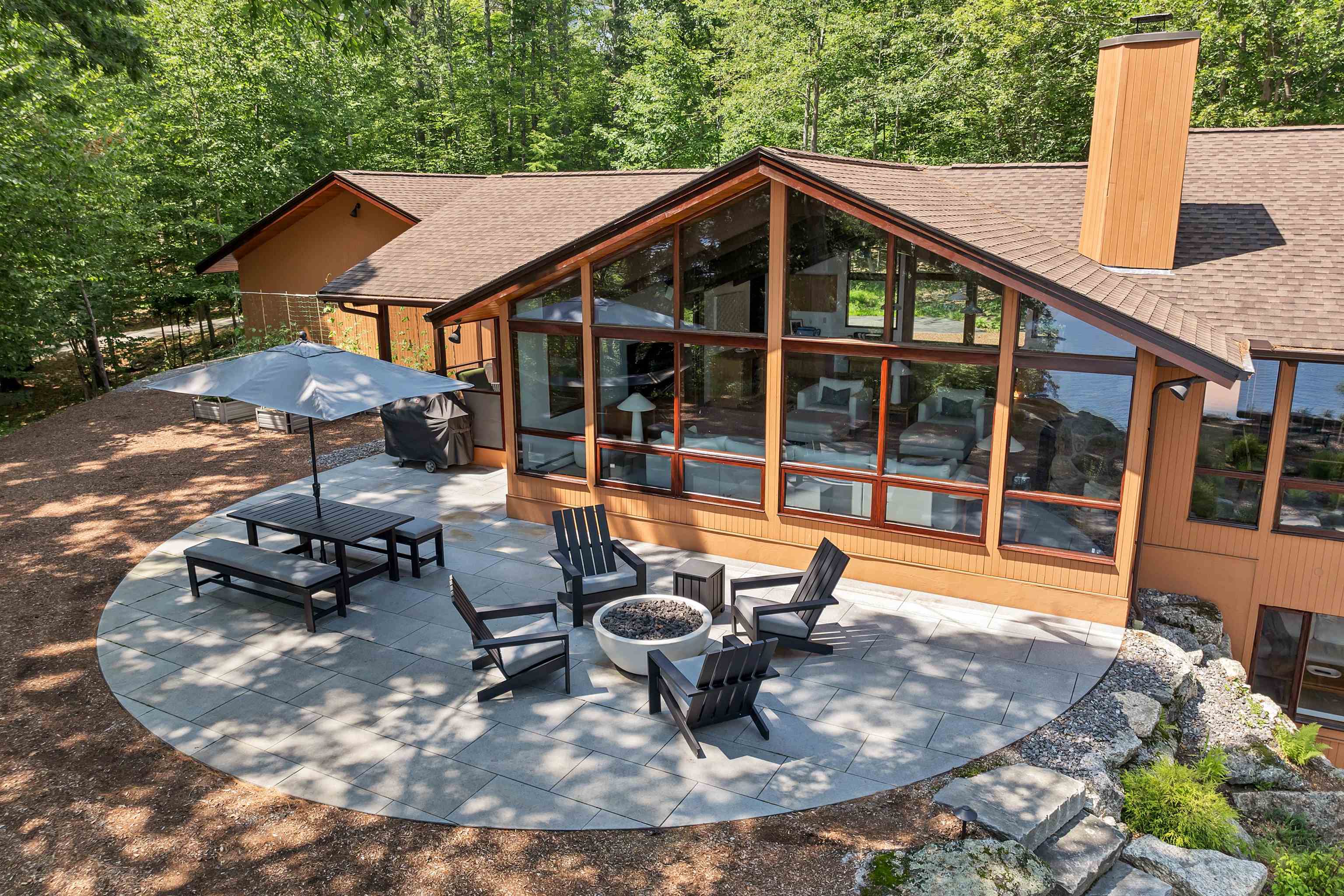 86 Pleasant Street Meredith, NH 03253 - Photo 38 of 58