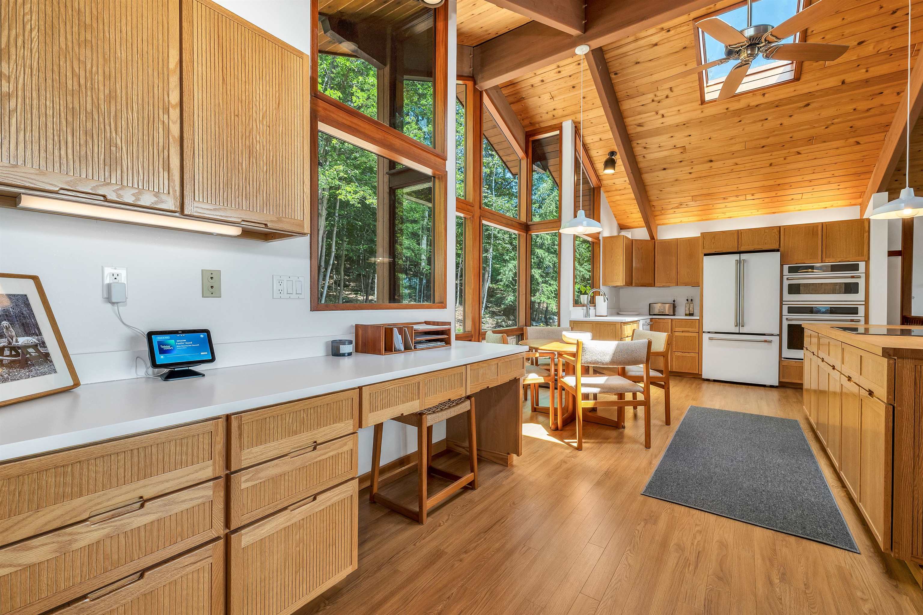 86 Pleasant Street Meredith, NH 03253 - Photo 7 of 58