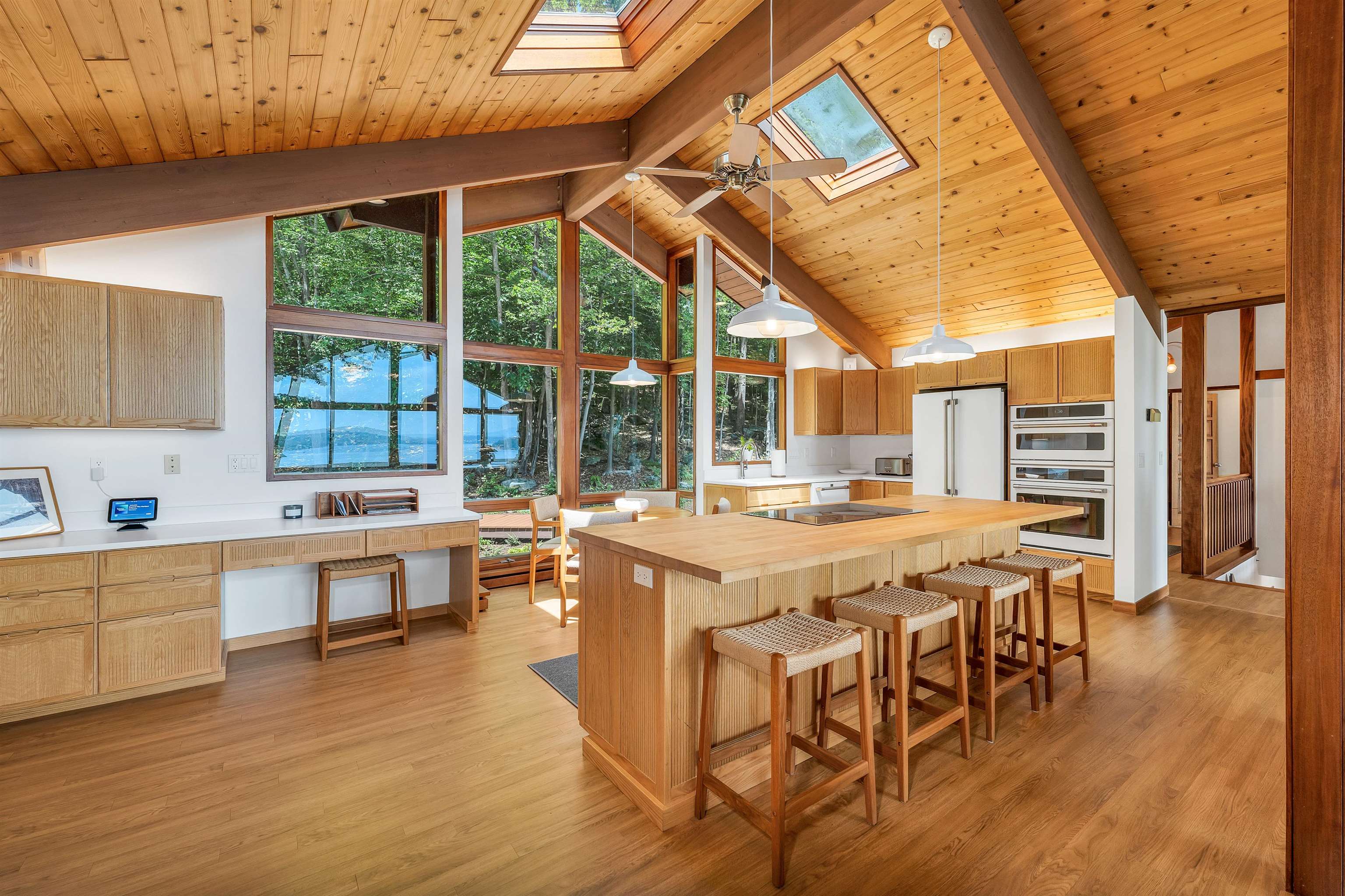 86 Pleasant Street Meredith, NH 03253 - Photo 9 of 58