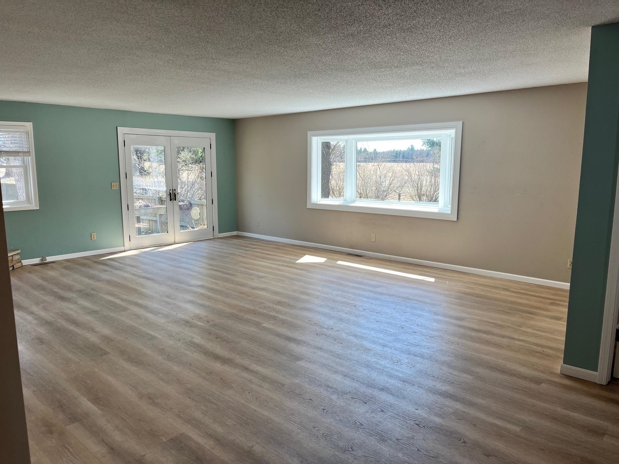 998 Czech Friendship, WI 53934 - Photo 4 of 15