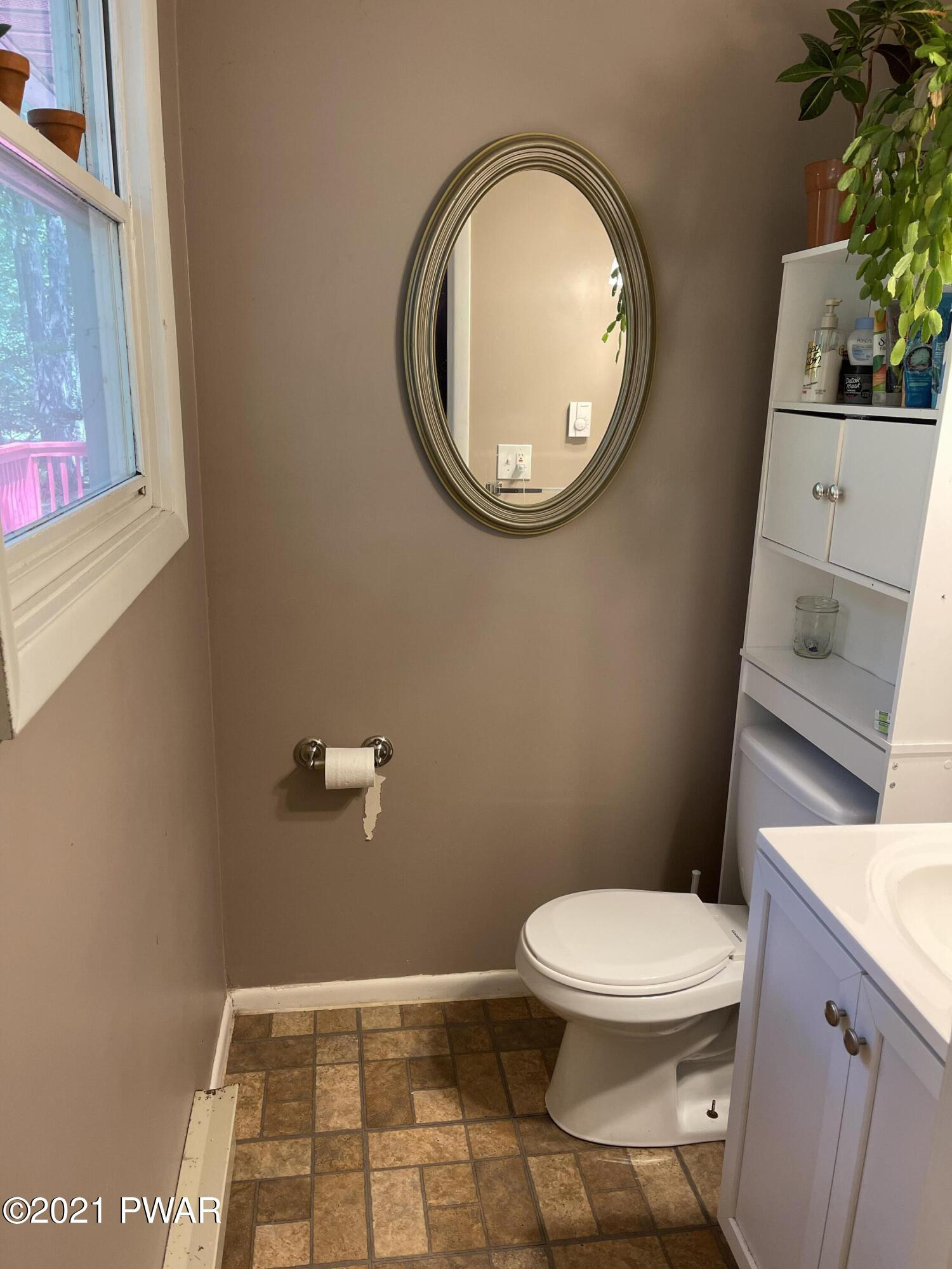 337 Oak Hill Road Hawley, PA 18428 - Photo 22 of 28 1FC198C0-A0CC-4B9E-8838-03C8C0A6BF6C