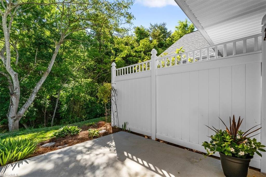 1055 St Michaels Lane High Point, NC 27265 - Photo 23 of 28