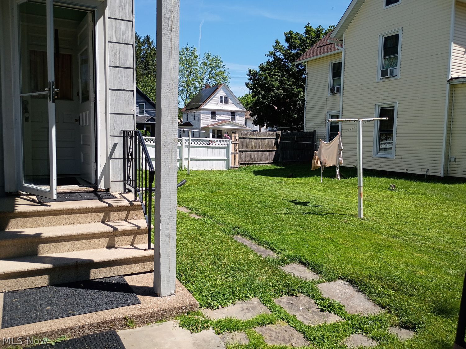 238 Howe Street, Unit UP Elyria, OH 44035 - Photo 21 of 22