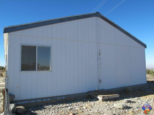 10911 Soledad Road Pinon Hills, CA 92372 - Photo 3 of 25
