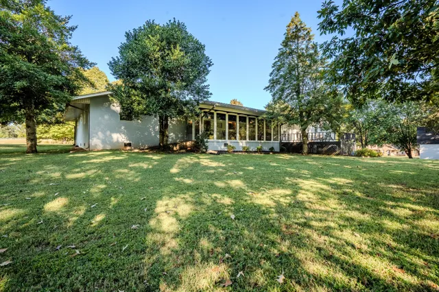 $459,900 | 499 Pettus Street, Lawrenceburg, TN 38464