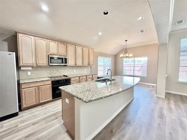 $2,895 | 9708 Grassland Drive, Frisco, TX 75035