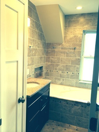 7 R Foss Avenue Saugus, MA 01906 - Photo 18 of 23 Gallery Image 18