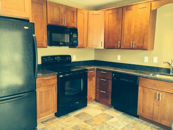 7 R Foss Avenue Saugus, MA 01906 - Photo 3 of 23 Gallery Image 3