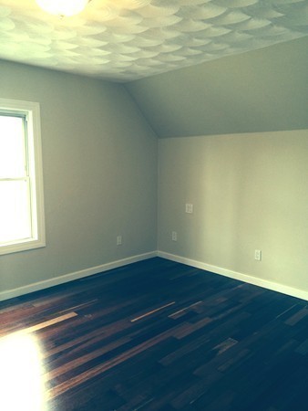 7 R Foss Avenue Saugus, MA 01906 - Photo 10 of 23 Gallery Image 10