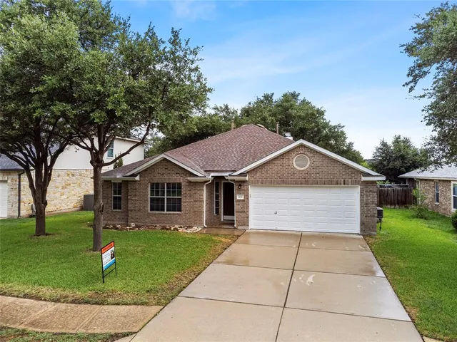 $2,250 | 1011 St Helena Drive, Leander, TX 78641