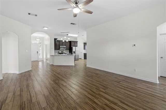 $2,250 | 1011 St Helena Drive, Leander, TX 78641