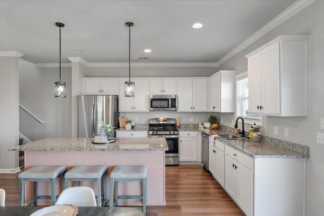 $390,000 | 303 Torslanda Lane, Summerville, SC 29486