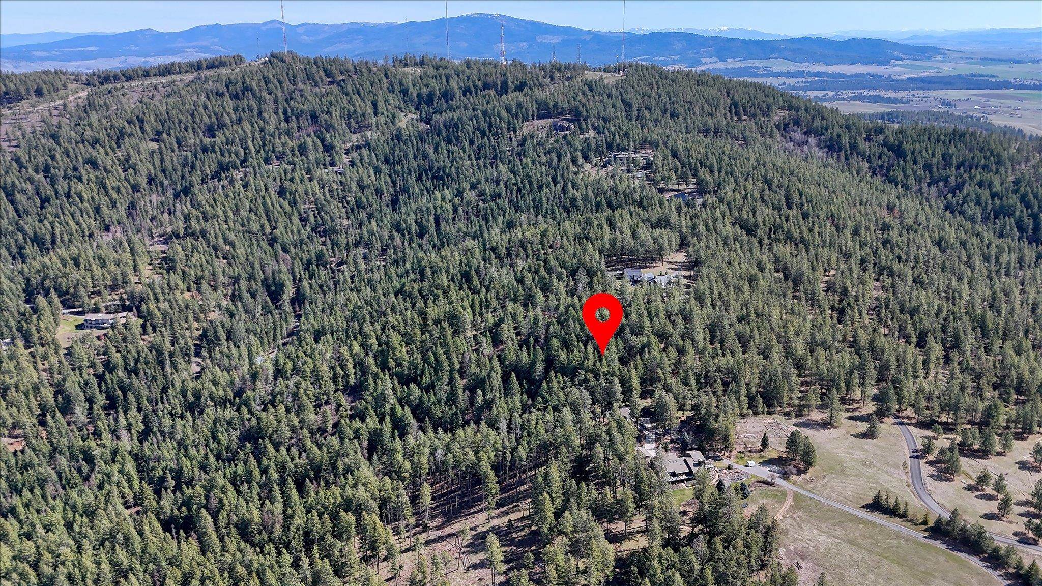 6707 South Sagewood Road Spokane, WA 99223 - Photo 12 of 46