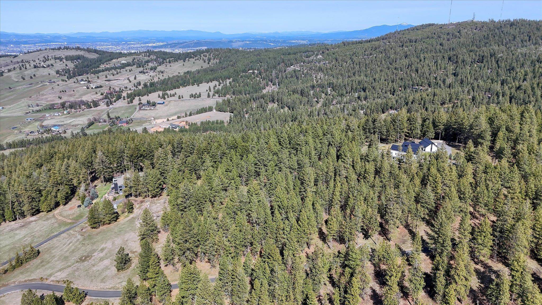 6707 South Sagewood Road Spokane, WA 99223 - Photo 21 of 46