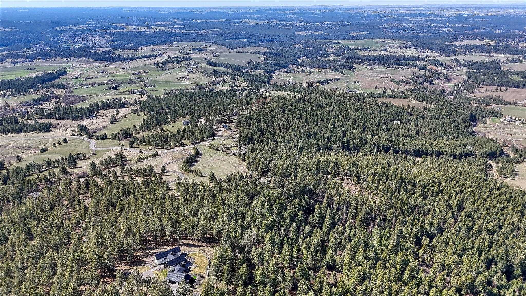 6707 South Sagewood Road Spokane, WA 99223 - Photo 28 of 46