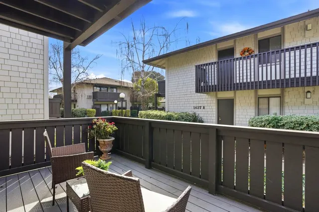 $349,999 | 1443-1443 Marchbanks Drive, Unit 2, Walnut Creek, CA 94598