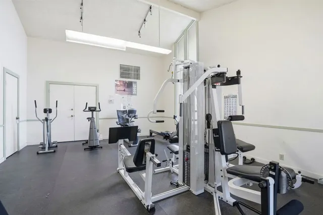 $349,999 | 1443-1443 Marchbanks Drive, Unit 2, Walnut Creek, CA 94598