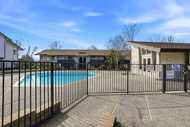 $349,999 | 1443-1443 Marchbanks Drive, Unit 2, Walnut Creek, CA 94598