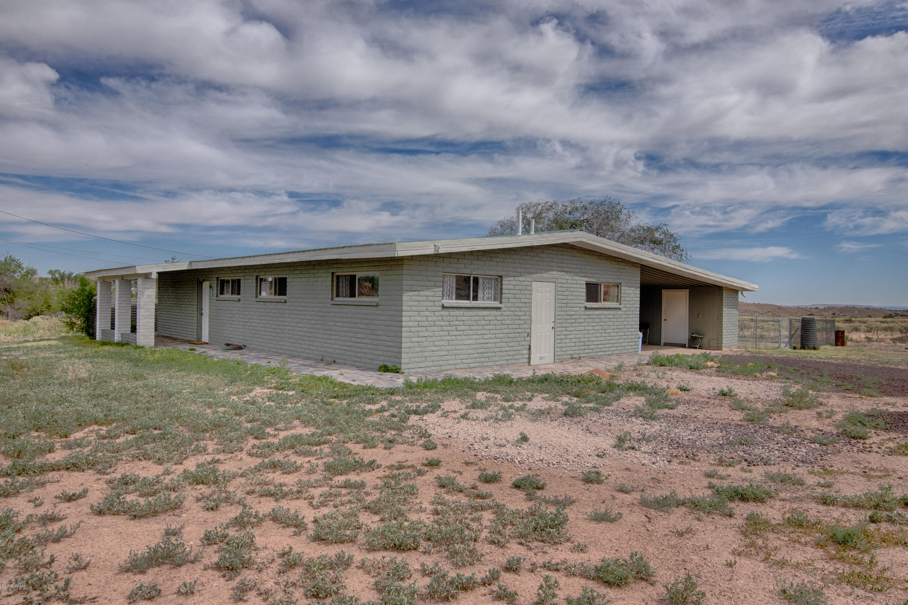 5042 Old Concho Road Concho, AZ 85924 - Photo 11 of 33