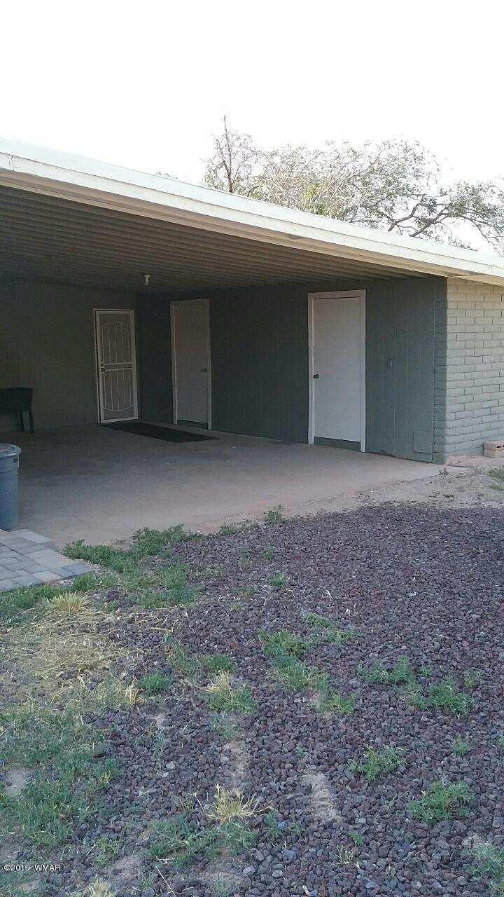 5042 Old Concho Road Concho, AZ 85924 - Photo 14 of 33