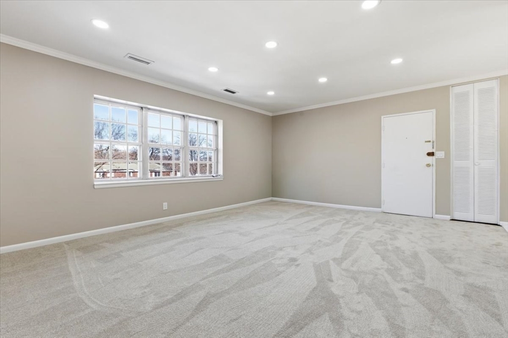 116 Lake Shore Road, Unit 4 Boston, MA 02135 - Photo 11 of 22