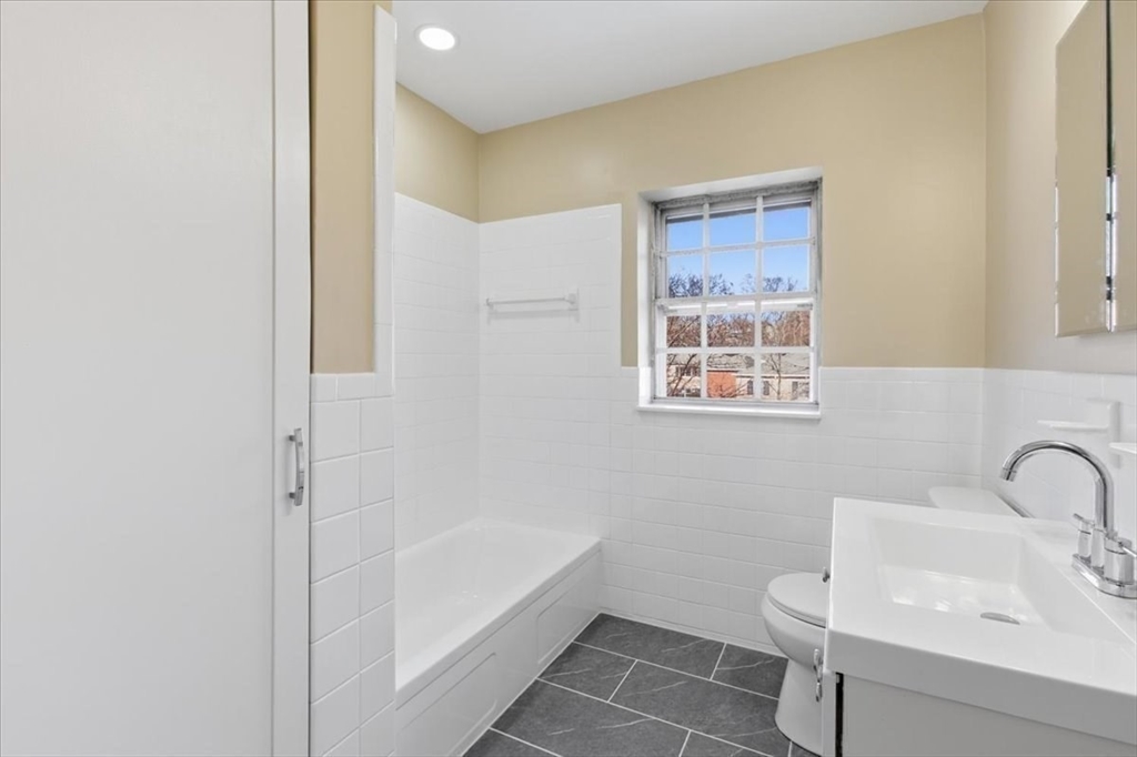 116 Lake Shore Road, Unit 4 Boston, MA 02135 - Photo 13 of 22